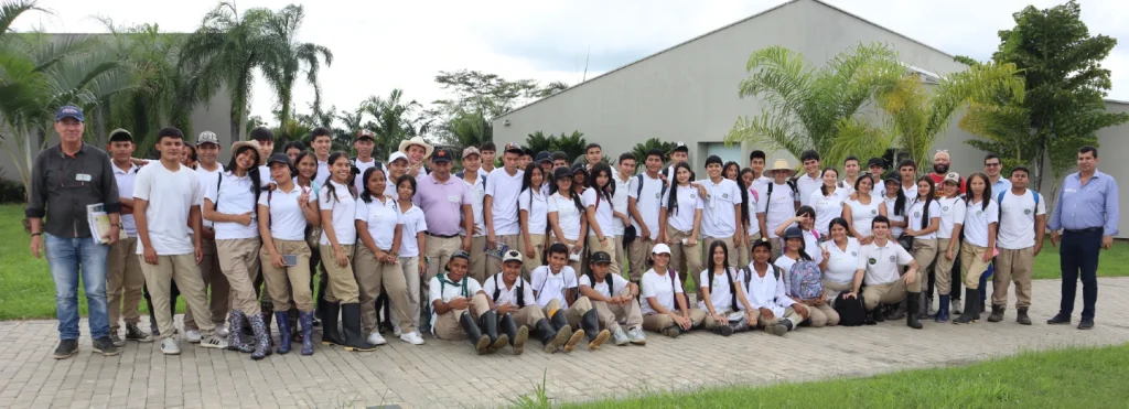 Impulsando el relevo generacional en el sector palmero de Zona Oriental