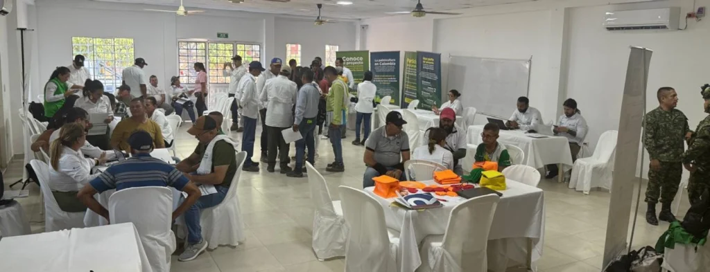 Productores de San Pablo conocieron sobre los beneficios del Club Palmero