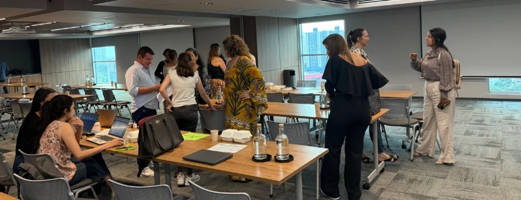 Gremios productivos de Santander participaron en taller para promover herramientas de financiación e iniciativas sostenibles